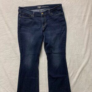 Signature Levi Strauss gold Women's Mid Rise Bootcut Jeans size 20S 35 x 30